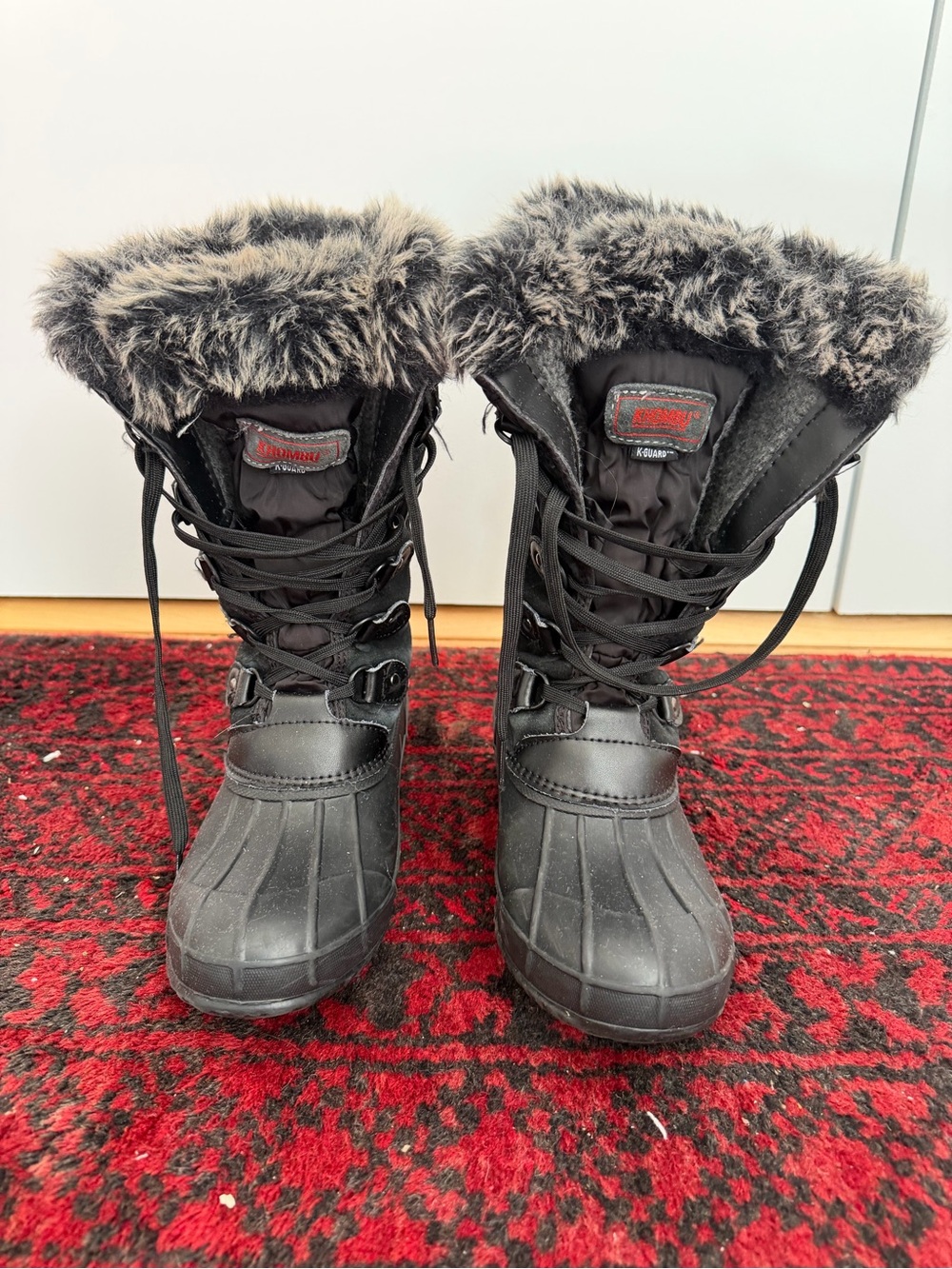 Kamik Black Lace-Up Fur-Trim Winter Boots